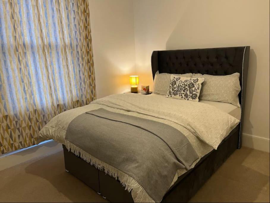 Two Bedroom Flat In Londres Exterior foto